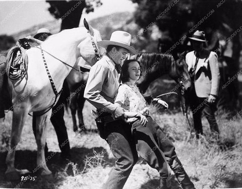 John Wayne and woman Pals Of The Saddle 3458-06