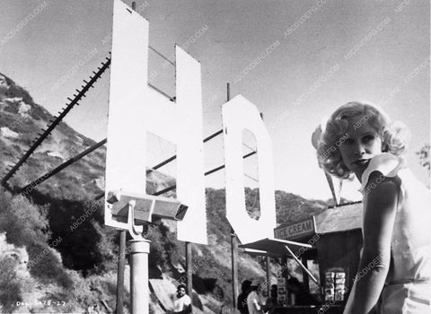 Karen Black Hollywood sign film The Day Of The Locust 3458-15