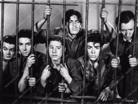 Leo Gorcey & Dead End Kids in the hoosegow Crime School 3466-16