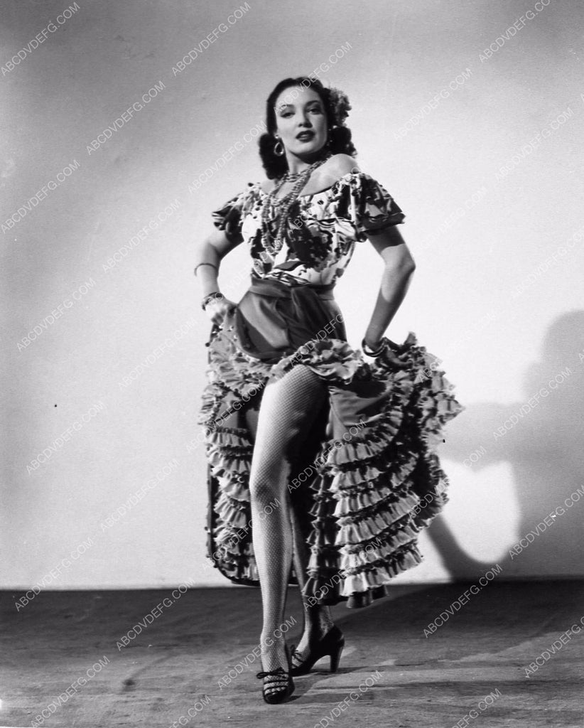 Linda Darnell Beautiful In Spanish Senorita Outfit 3502 06 Abcdvdvideo