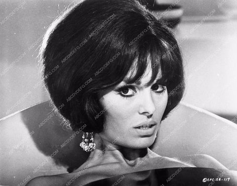 Daliah Lavi portrait 3502-19