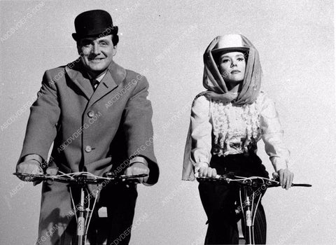 Patrick Macnee Diana Rigg TV show The Avengers 3505a-01
