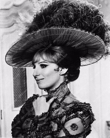 Barbra Streisand Hello Dolly 3515-05