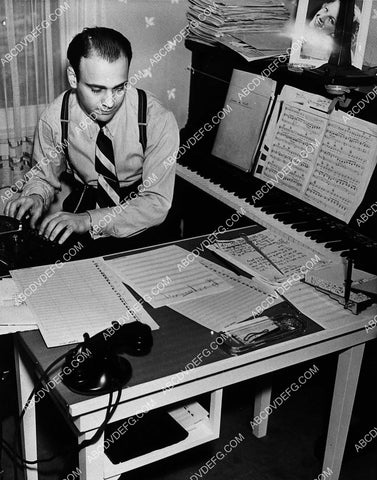 music composer Johnny Green working at his desk 3517-28