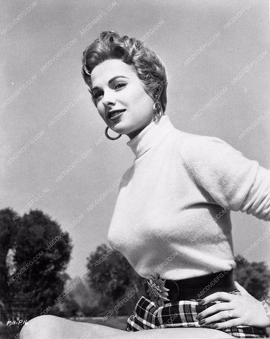 Martha Hyer sweather girl portrait 3544-28