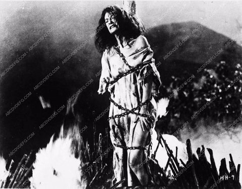 witch burning scene Horror Hotel 3573-13