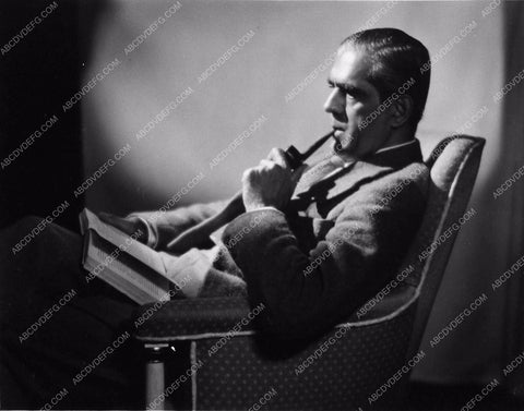 Boris Karloff portrait sitting with pipe 3590-26