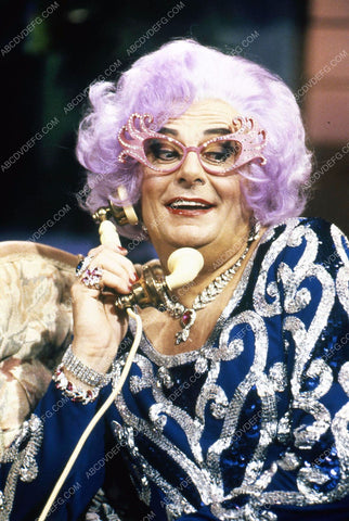 Barry Humphries on the telephone TV Dame Edna's Hollywood 35m-702