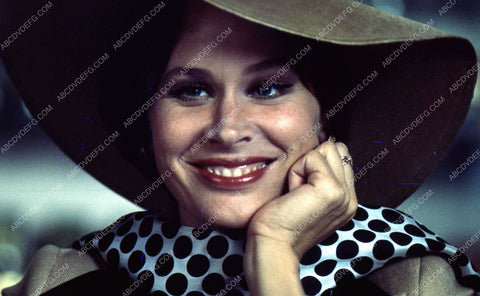 Karen Black pic 35m-888