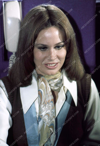 Karen Black film Airport 1975 35m-890