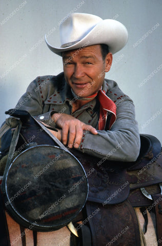 cool Roy Rogers w his saddle and canteen 35m-10003