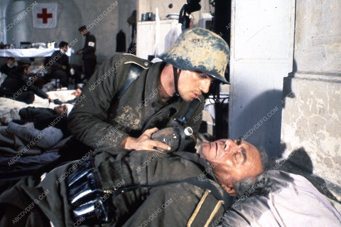 Richard Thomas Ernest Borgnine TVM All Quiet on the Western Front 35m-10016