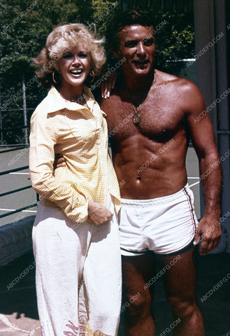 handsome & shirtless Robert Conrad candid w Connie Stevens 35m-10052