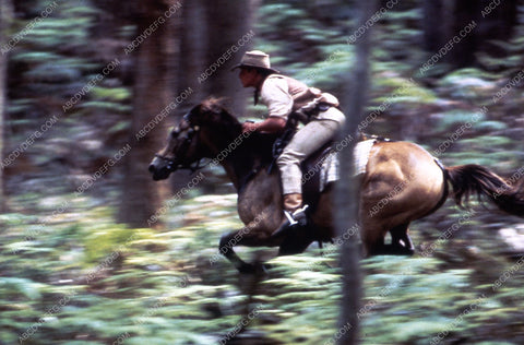 Tom Burlinson high tailing it on horse film The Man from Snowy River 35m-10262