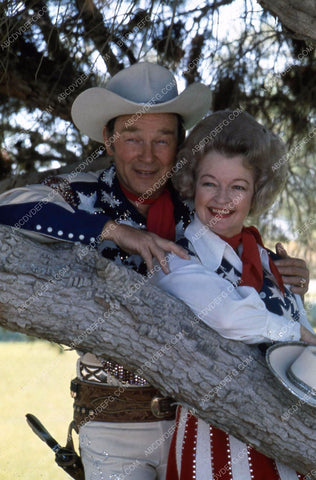 Roy Rogers Dale Evans portrait 35m-11036