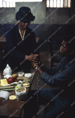 Cicely Tyson Mekhi Phifer TVM A Lesson Before Dying 35m-11076