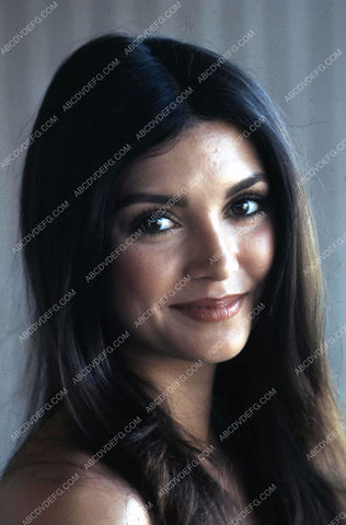 beautiful Victoria Principal portrait 35m-11239