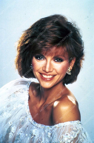 Victoria Principal portrait 35m-11250