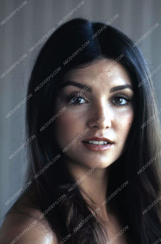 stunning Victoria Principal pic 35m-11254