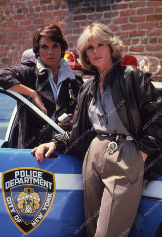 Tyne Daly Sharon Gless TV Cagney and Lacey 35m-11403