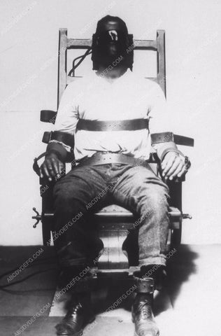 man strapped in the electric chair Sing Sing Prison 35m-11734