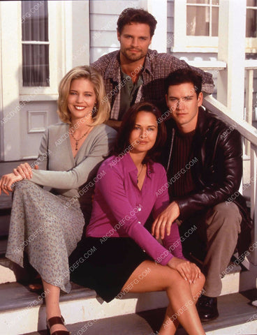 Sydney Penny Christina Moore Dylan Neal Mark-Paul Gosselaar TV Hyperion Bay 35m-11783