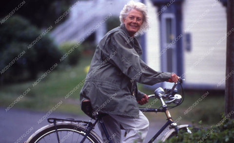 Vanessa Redgrave goes for bicycle ride film A Rumor of Angels 35m-11858
