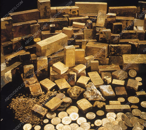 TV documentary sunken treasure recovered from SS Central America 35m-11879