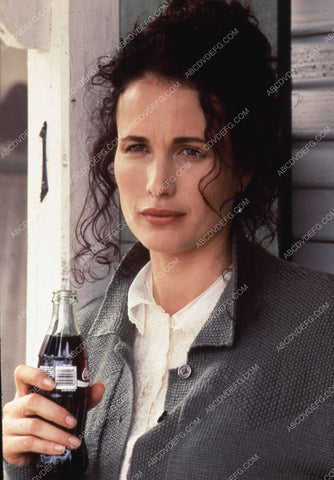 Andie MacDowell with a coke film Michael 35m-12406