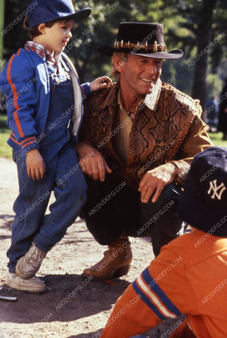 Paul Hogan film Crocodile Dundee II 35m-12471