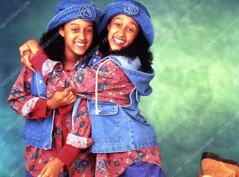 Tia Mowry-Hardrict Tamera Mowry-Housley TV Sister Sister 35m-1260