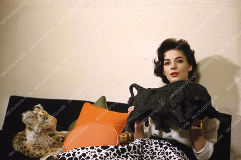 Natalie Wood on the sofa at home 35m-13130