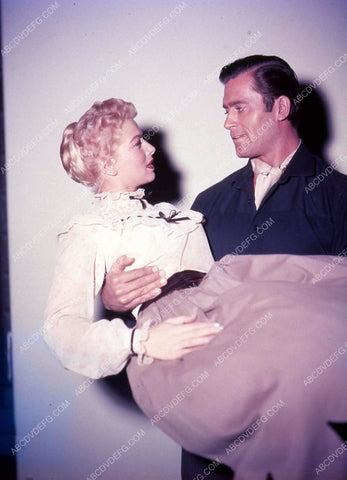 Peggie Castle Clint Walker behind the scenes TV Cheyenne 35m-13345