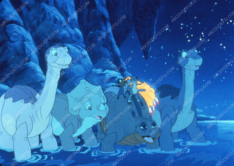 animated characters film Land Before Time IV 35m-13465-2
