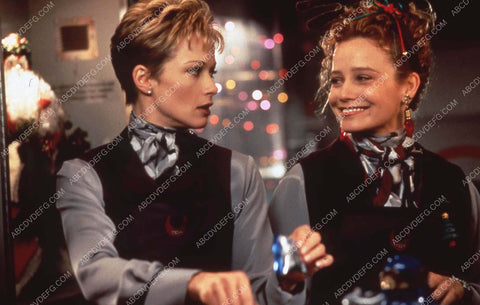 Lauren Holly Catherine Hicks film Turbulence 35m-13535-2