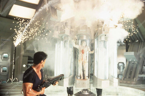Sylvester Stallone shooting it up film Judge Dredd 35m-13645