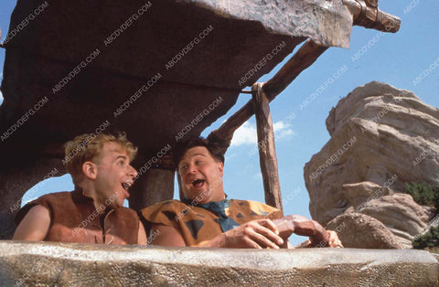 Rick Moranis John Goodman film The Flintstones 35m-14101