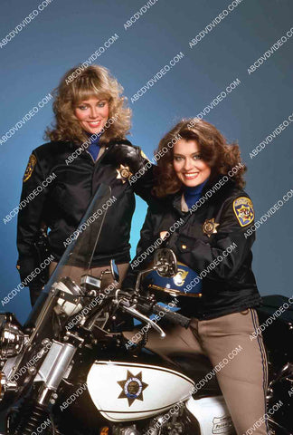 patrol babes Gwynne Gilford Randi Oakes TV CHiPs 35m-14221