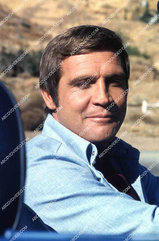 Lee Majors in the convertible TV The Six Million Dollar Man 35m-14308