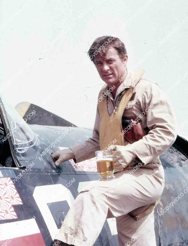 Robert Conrad w a beer getting into the Corsair TV Baa Baa Black Sheep 35m-14638