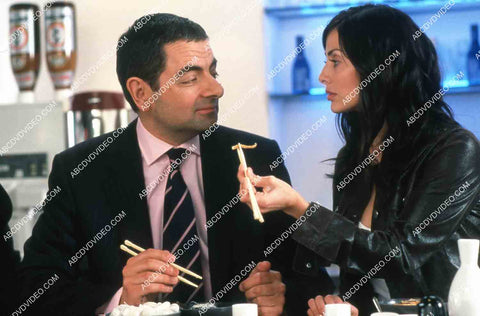 Rowan Atkinson Tasha de Vasconcelos film Johnny English 35m-14835