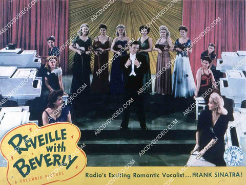 Frank Sinatra w the all girl band film Reveille with Beverly 35m-14945