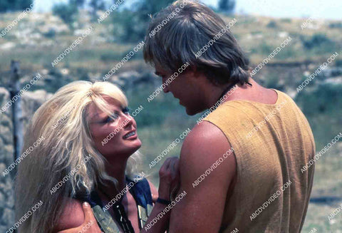 Chuck Wagner Laurene Landon William Wallace film America 3000 35m-15087