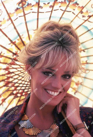 beautiful Susan Anton under a parasol 35m-15098