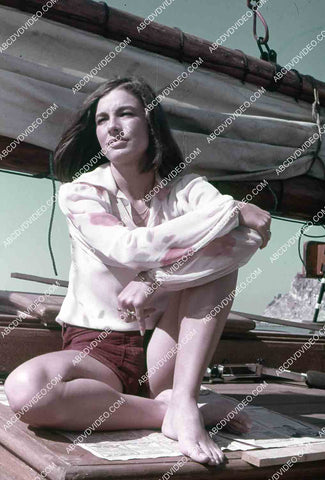 Anne Archer goes for a nice boat ride 35m-15104