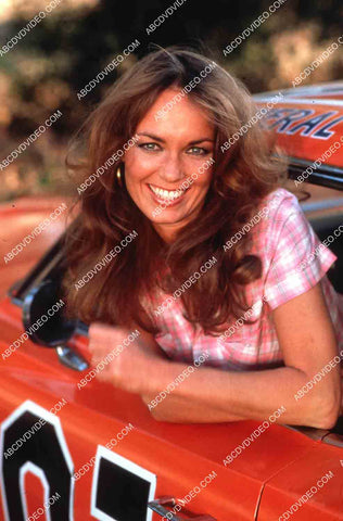 great smile Catherine Bach hanging out of the General Lee TV The Dukes of Hazzard 35m-15152