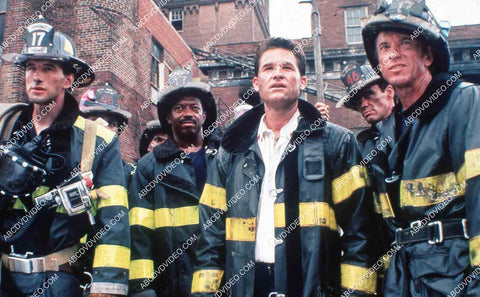 William Baldwin Cedric Young Kurt Russell Scott Glenn film Backdraft 35m-15172