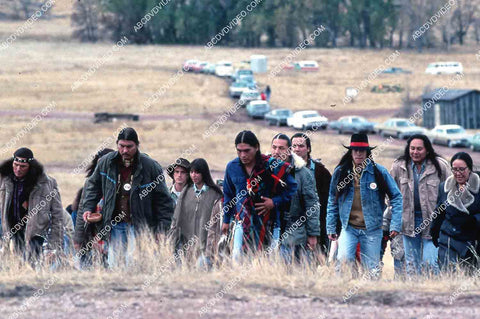 Irene Bedard and cast TVM Lakota Woman Siege at Wounded Knee 35m-15220