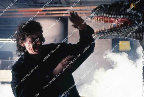 dinosaur attack sequance film Carnosaur 2 35m-15277