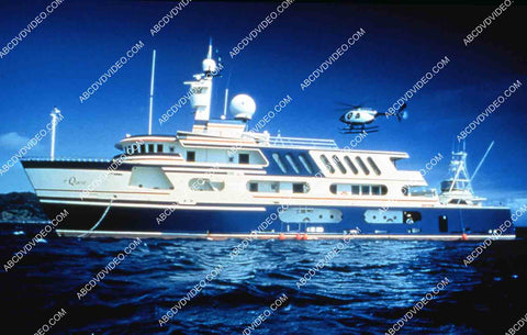 helicopter landing on yacht Animal Planet documentary TV The Quest 35m-15916
